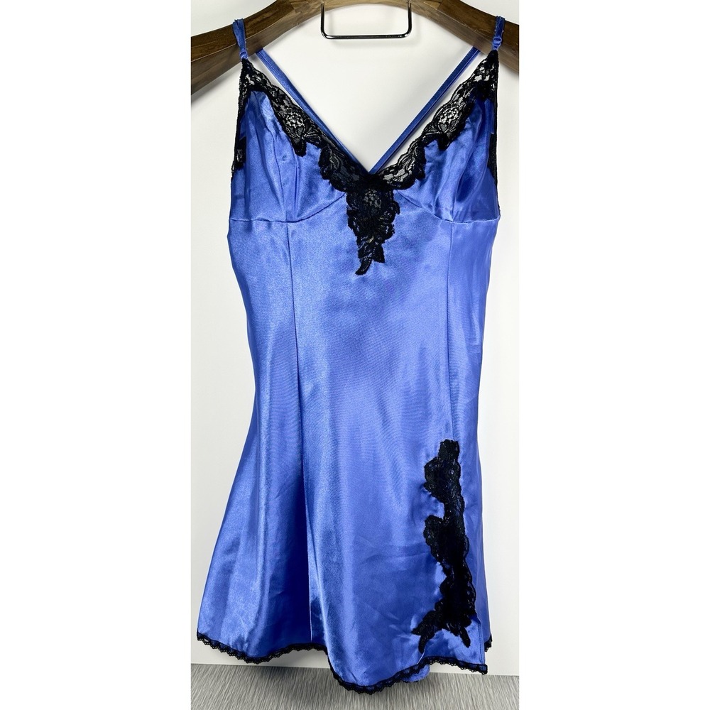 Fredericks of Hollywood Blue Shiny Satin Black Lace Lingerie Nightgown Sz. M